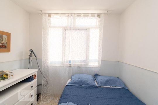 QUARTO 1 de apartamento para alugar com 2 quartos, 85m² em São Domingos, Niterói