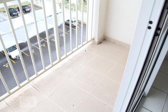 Sacada de apartamento à venda com 2 quartos, 61m² em Jardim Tamoio, Jundiaí