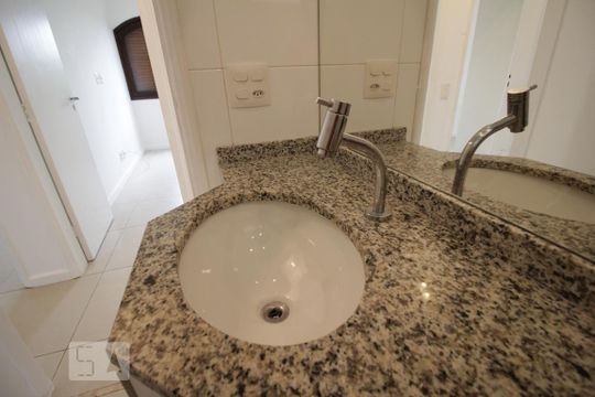 Pia de apartamento à venda com 3 quartos, 97m² em Vila Progredior, São Paulo