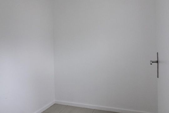 Quarto de serviço de apartamento à venda com 3 quartos, 97m² em Vila Progredior, São Paulo