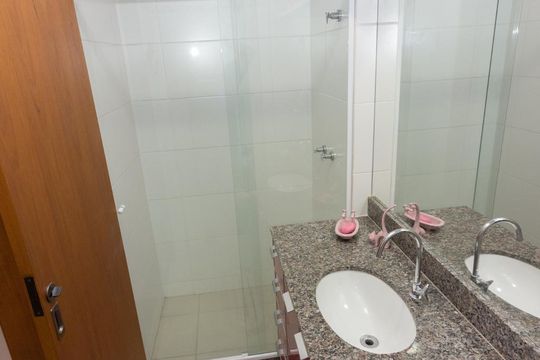 Banheiro Suíte 1 de casa à venda com 3 quartos, 120m² em Tanque, Rio de Janeiro
