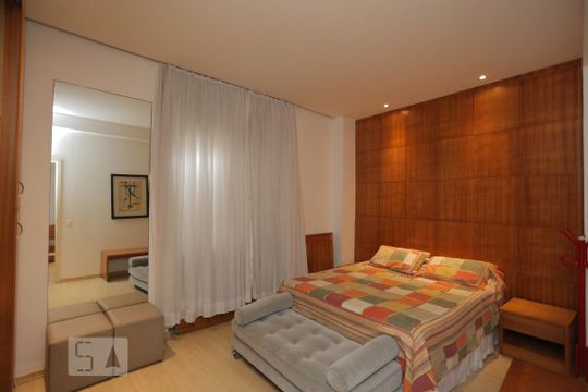 Quarto de apartamento à venda com 1 quarto, 50m² em Copacabana, Rio de Janeiro