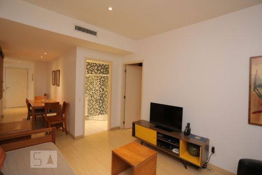 Sala de apartamento à venda com 1 quarto, 50m² em Copacabana, Rio de Janeiro