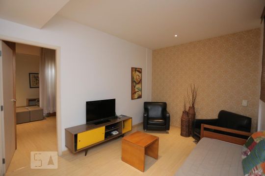 Sala de apartamento à venda com 1 quarto, 50m² em Copacabana, Rio de Janeiro