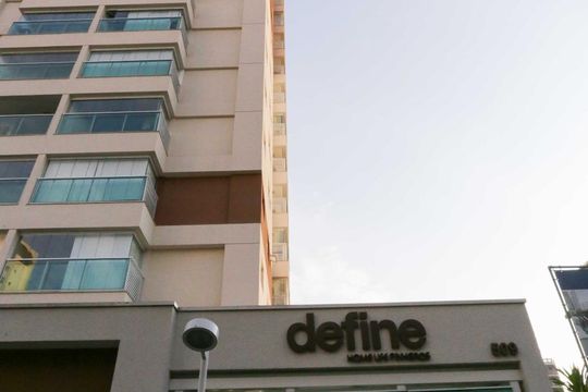 Fachada de kitnet/studio para alugar com 1 quarto, 32m² em Pinheiros, São Paulo