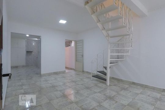 Casa à venda com 3 quartos, 300m² em Ipiranga, São Paulo