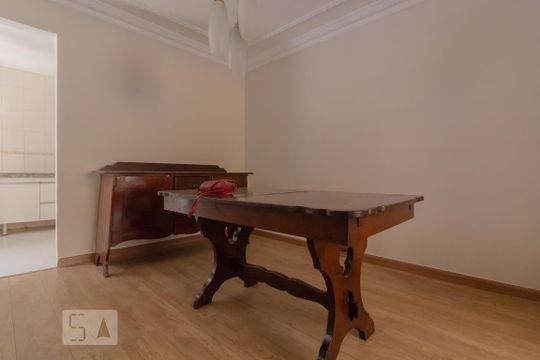 Sala de casa à venda com 2 quartos, 120m² em Cambuci, São Paulo