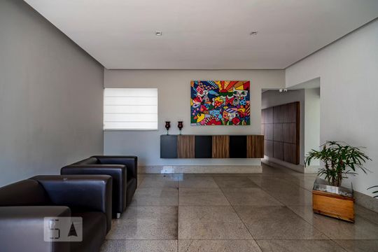 Hall de Entrada de apartamento para alugar com 3 quartos, 90m² em Silveira, Belo Horizonte