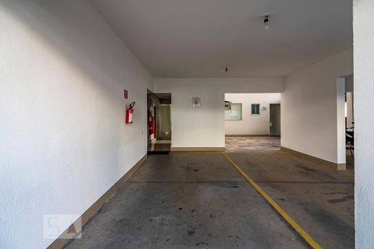 Garagem de apartamento para alugar com 3 quartos, 90m² em Silveira, Belo Horizonte