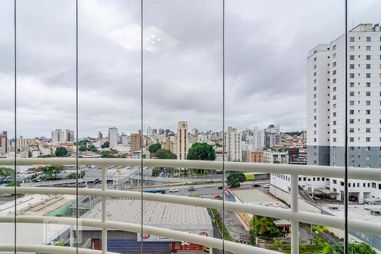 Sacada de apartamento para alugar com 3 quartos, 90m² em Silveira, Belo Horizonte
