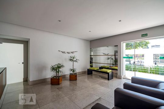 Hall de Entrada de apartamento para alugar com 3 quartos, 90m² em Silveira, Belo Horizonte