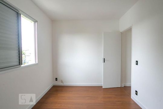 Quarto 2 de apartamento para alugar com 2 quartos, 50m² em Paulicéia, São Bernardo do Campo