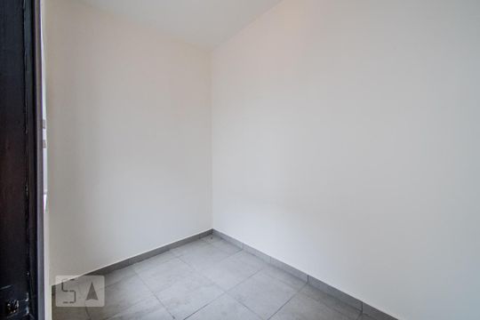 Quarto de Serviço de casa à venda com 5 quartos, 220m² em Aclimação, São Paulo