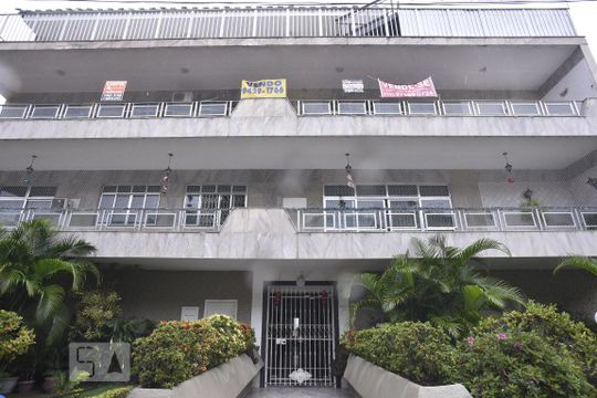 Fachada de apartamento para alugar com 4 quartos, 250m² em Jardim Guanabara, Rio de Janeiro