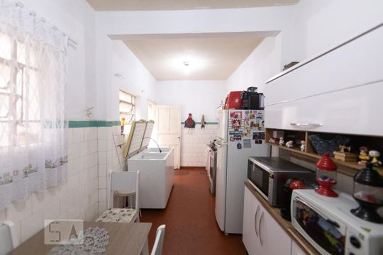 Cozinha de casa à venda com 4 quartos, 100m² em Água Rasa, São Paulo