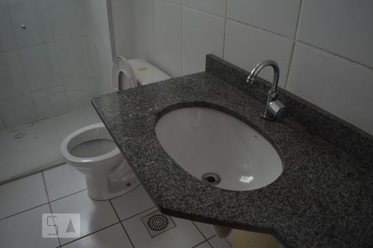 Banheiro de apartamento para alugar com 3 quartos, 72m² em Santa Branca, Belo Horizonte