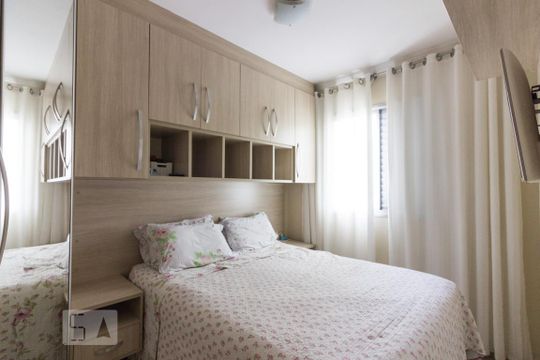 Quarto 2 de apartamento à venda com 2 quartos, 50m² em Vila Roque, São Paulo