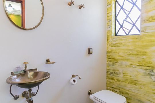 Lavabo de casa para alugar com 7 quartos, 702m² em Itaquera, São Paulo