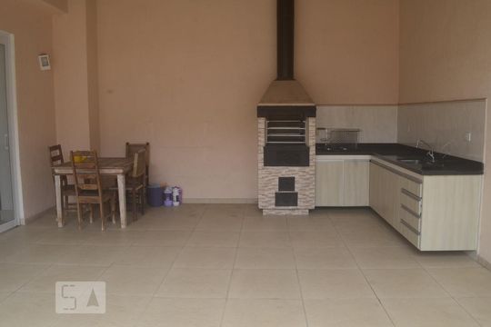 Casa à venda com 4 quartos, 500m² em Vila Progredior, São Paulo