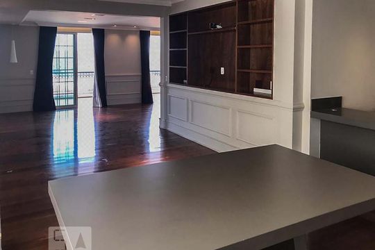 Cozinha de apartamento para alugar com 3 quartos, 217m² em Vila Congonhas, São Paulo