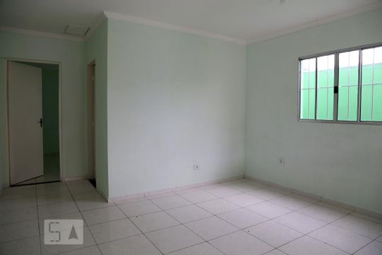 Sala de casa para alugar com 1 quarto, 40m² em Jd Record, Taboão da Serra