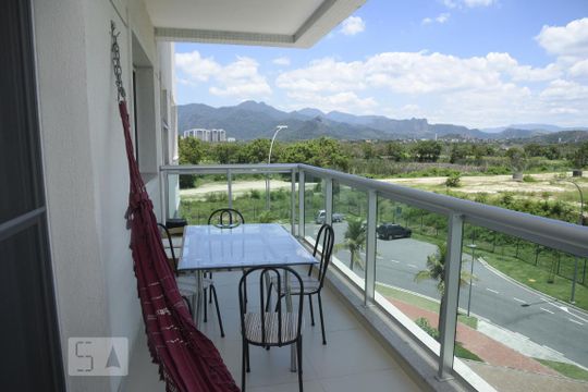 Apartamento para alugar com 2 quartos, 95m² em Jacarepaguá, Rio de Janeiro