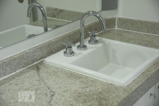 Apartamento para alugar com 2 quartos, 95m² em Jacarepaguá, Rio de Janeiro