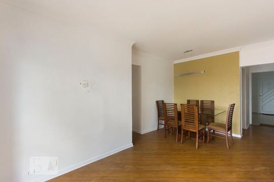 Sala de apartamento para alugar com 3 quartos, 67m² em Vila Olímpia, São Paulo