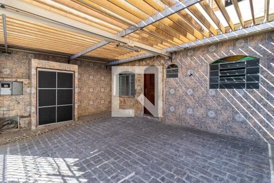 Garagem de casa à venda com 2 quartos, 92m² em Lauzane Paulista, São Paulo