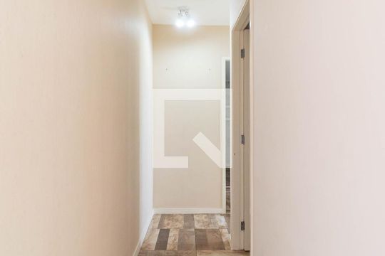 Corredor de apartamento para alugar com 2 quartos, 63m² em Jaguaré, São Paulo