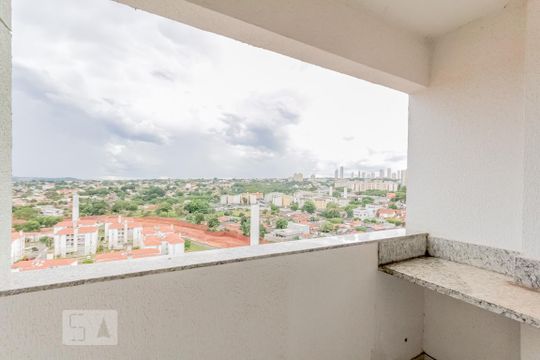 Sacada de apartamento à venda com 3 quartos, 75m² em Vila Viana, goiania 