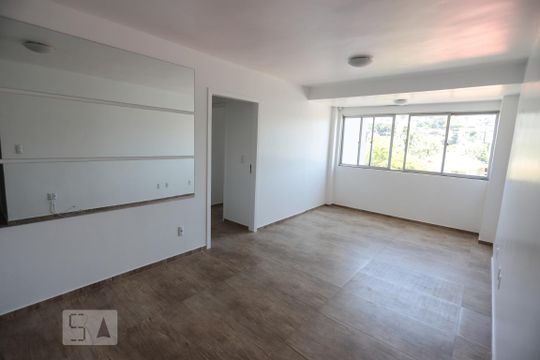 Apartamento à venda com 2 quartos, 80m² em Centro, Novo Hamburgo
