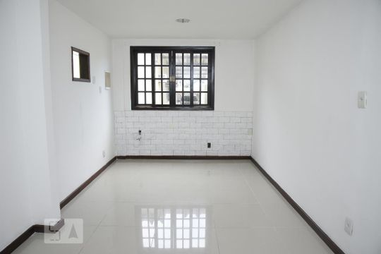 Apartamento à venda com 1 quarto, 50m² em Taquara, Rio de Janeiro