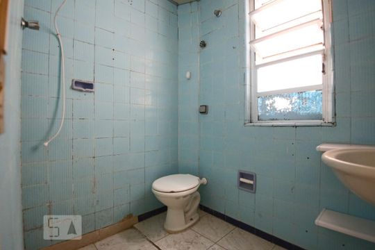 Banheiro de apartamento para alugar com 1 quarto, 45m² em Santa Efigênia, São Paulo