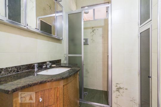 Banheiro de apartamento à venda com 2 quartos, 76m² em Parque Mandaqui, São Paulo