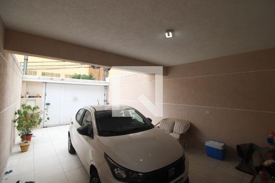 Garagem de casa para alugar com 3 quartos, 130m² em Tucuruvi, São Paulo