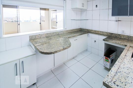 Cozinha de apartamento à venda com 3 quartos, 110m² em St. Pedro Ludovico, Goiânia