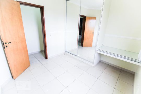 Quarto 1 de apartamento à venda com 3 quartos, 110m² em St. Pedro Ludovico, Goiânia