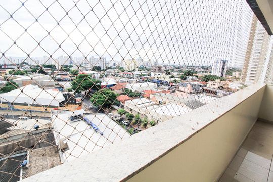 Varanda da Sala - Vista de apartamento à venda com 3 quartos, 110m² em St. Pedro Ludovico, Goiânia