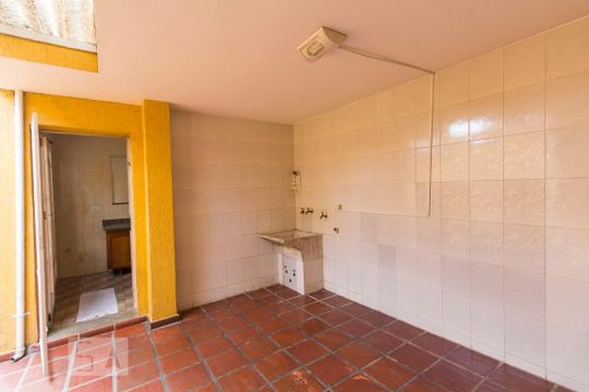 Área de Serviço de casa à venda com 3 quartos, 145m² em Jardim Oriental, São Paulo