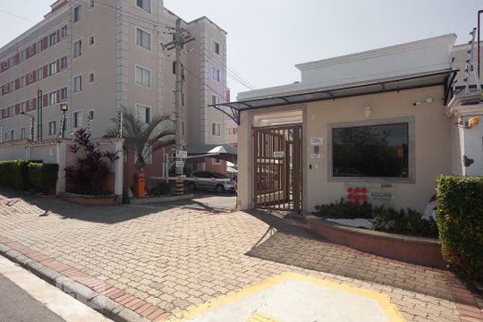 Fachada do Condomínio de apartamento à venda com 2 quartos, 43m² em Loteamento Parque São Martinho, Campinas