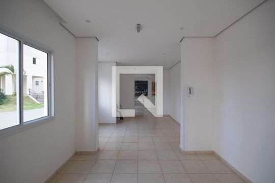 Área comum de apartamento para alugar com 2 quartos, 67m² em Umuarama, Osasco