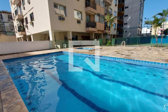 Área comum - Piscina de apartamento à venda com 2 quartos, 62m² em Lins de Vasconcelos, Rio de Janeiro