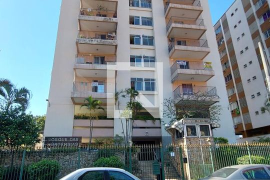 Fachada do Prédio de apartamento à venda com 2 quartos, 62m² em Lins de Vasconcelos, Rio de Janeiro
