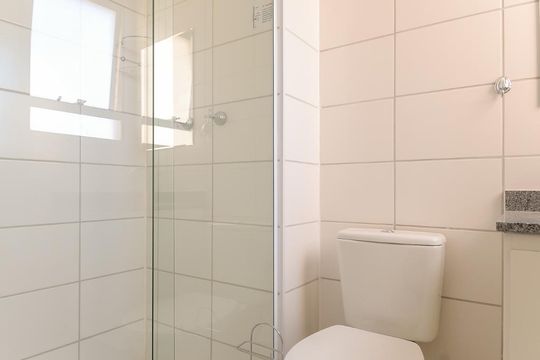 Banheiro de apartamento à venda com 2 quartos, 48m² em Jardim América da Penha, São Paulo