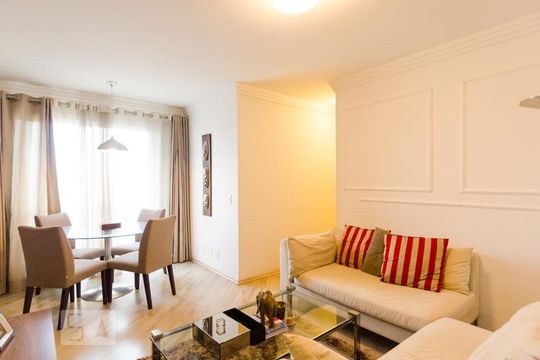 Apartamento para alugar com 2 quartos, 60m² em Baeta Neves, São Bernardo do Campo