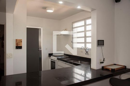 Cozinha de apartamento à venda com 1 quarto, 48m² em Vila Clementino, São Paulo