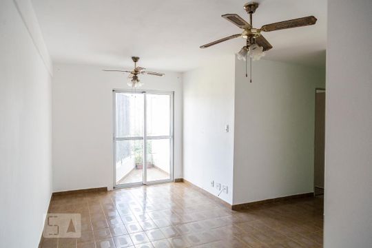 Apartamento à venda com 2 quartos, 57m² em Cangaíba, São Paulo