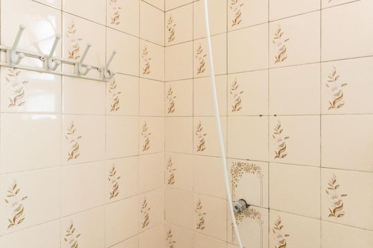 Banheiro Chuveiro de casa à venda com 2 quartos, 120m² em Bom Retiro, São Paulo