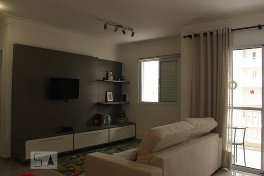 Apartamento para alugar com 2 quartos, 80m² em Jardim Tupanci, Barueri